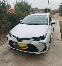 تۆیۆتا کۆرۆلا